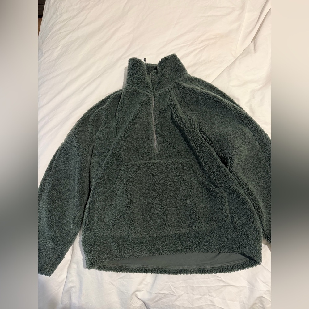 Lululemon 
Dark Green Fleece Half-Zip